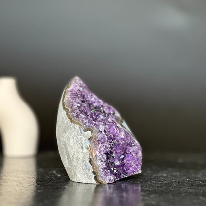 Amethyst gem, flame amethyst geode