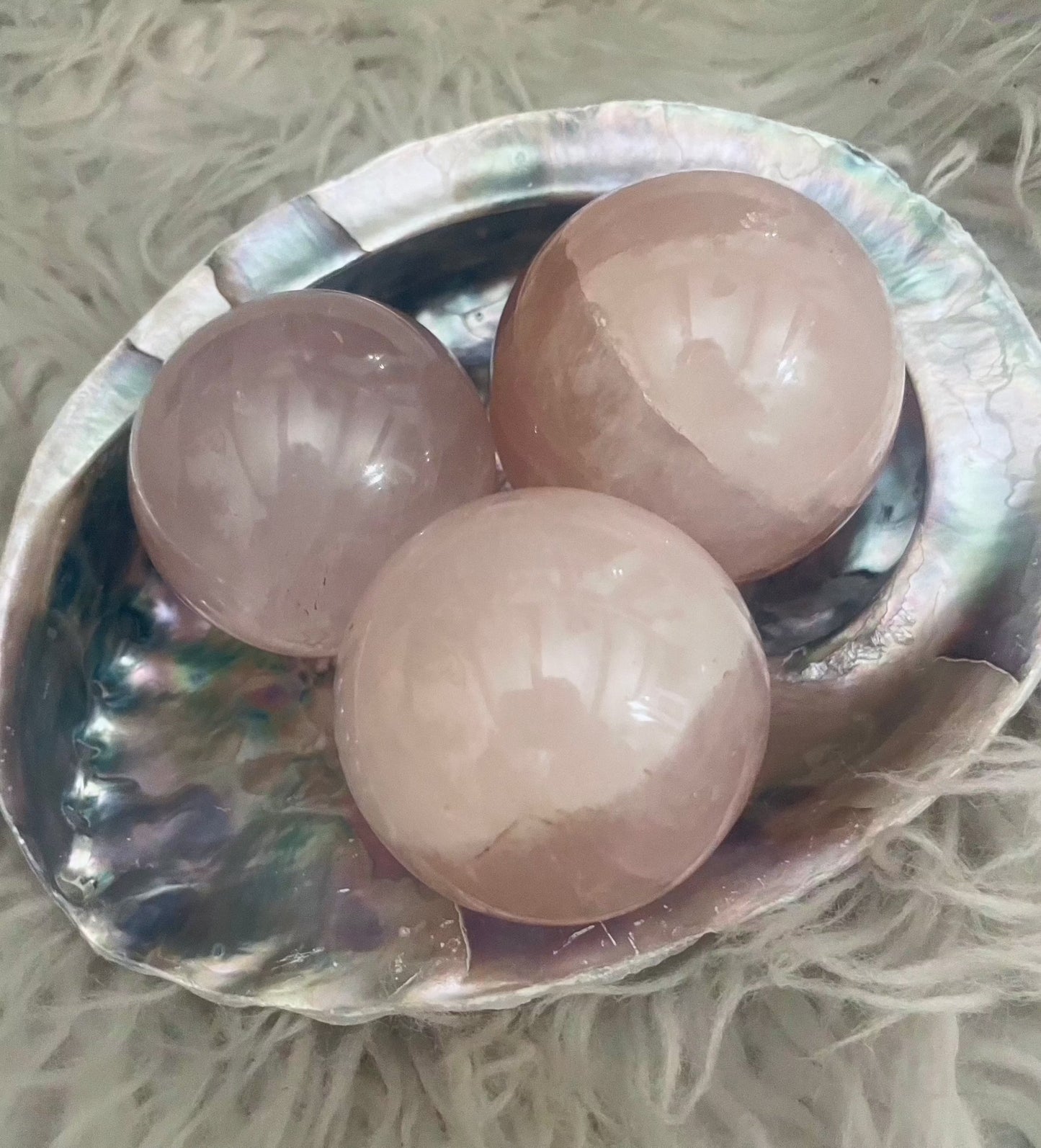 Rose Quartz Sphere – Crystal for Love, Compassion & Emotional Healing