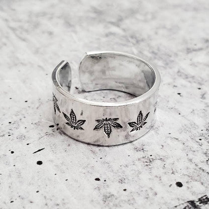 Hemp Leaf Silver Ring – Hand Stamped 420 Friendly Jewelry