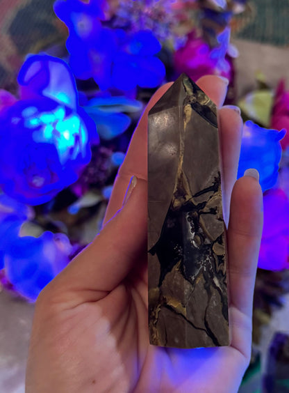 Volcano Agate Towers, UV Fluorescent Crystals