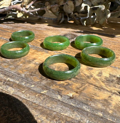 Green Nephrite Jade Band Ring – 6.5mm Hand Carved Unisex Jewelry