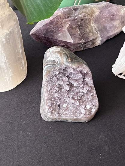 Amethyst - Cut Base