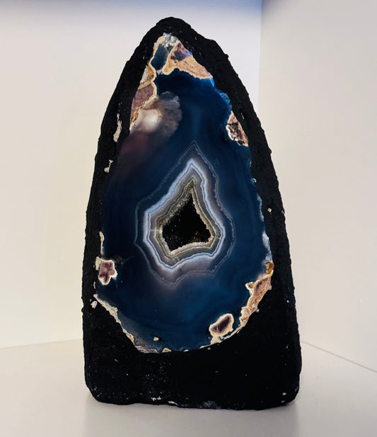 Agate Geode - Druzy