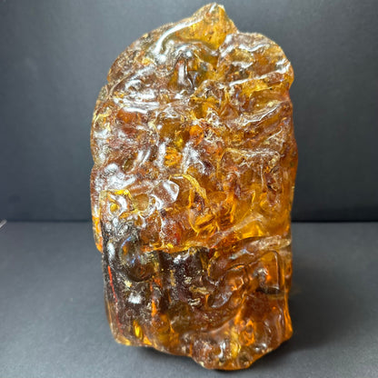 Colombian Amber Termite Hill – Rare 2.5kg Natural Sculpture with Fossil Inclusions