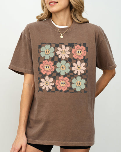 Retro Flowers - Comfort Colors T-Shirt