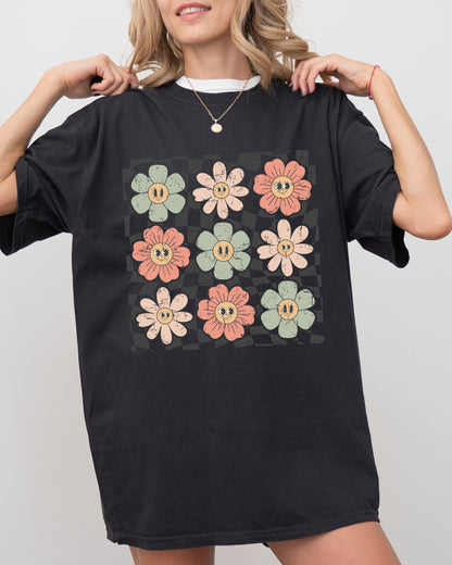 Retro Flowers - Comfort Colors T-Shirt