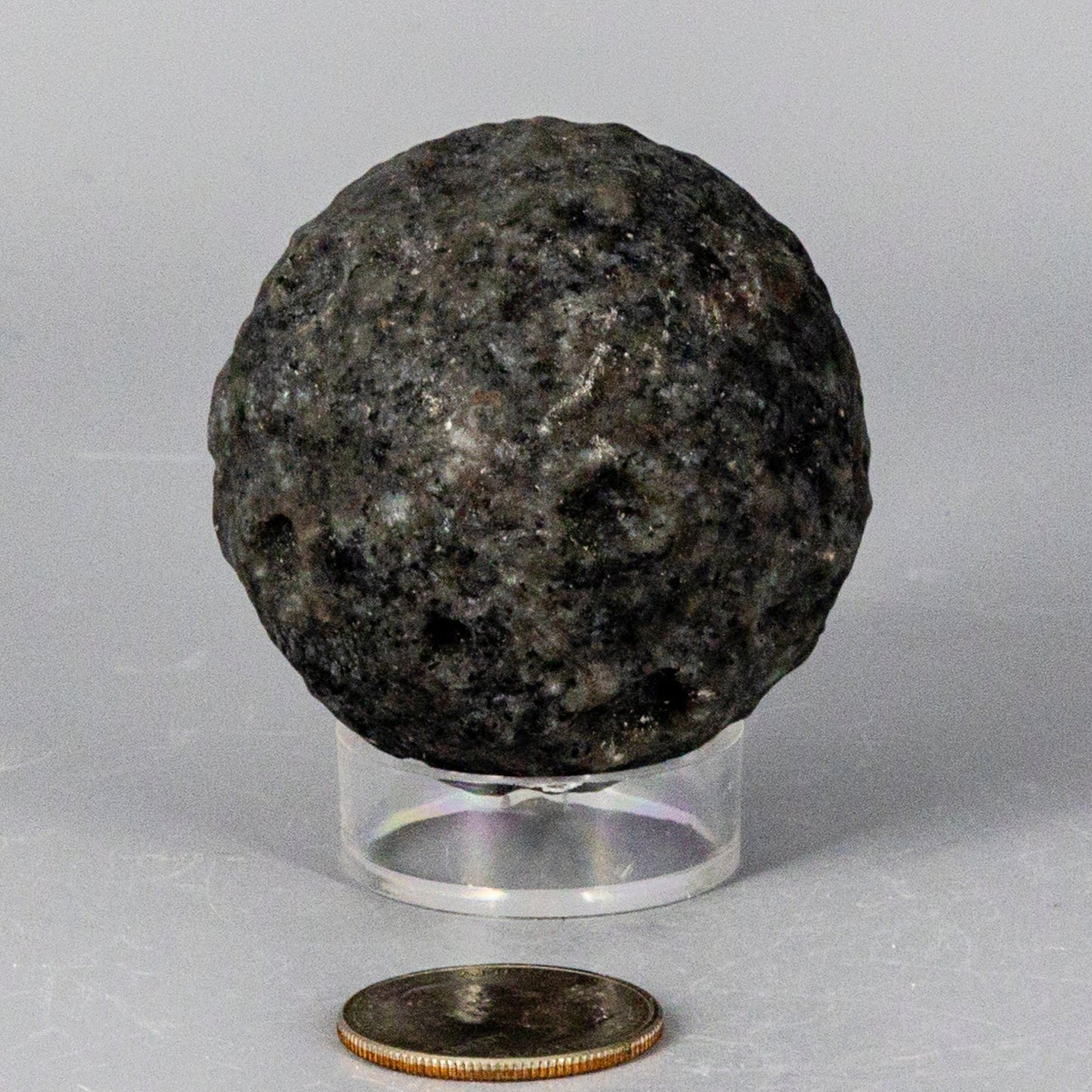 Yooperlite Cratered Moon Sphere UV Reactive 50MMt