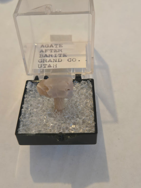 Agate pseudo Barite
