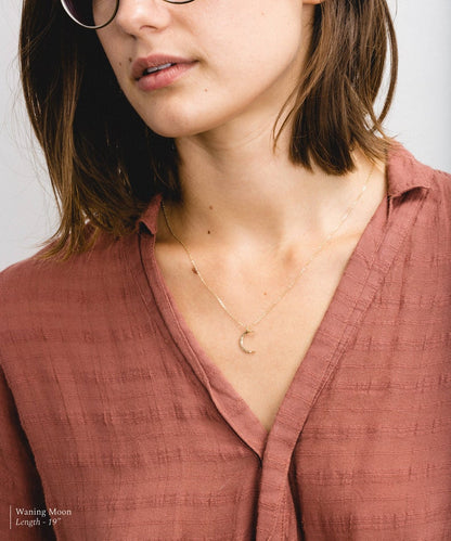 MOON PHASE NECKLACE