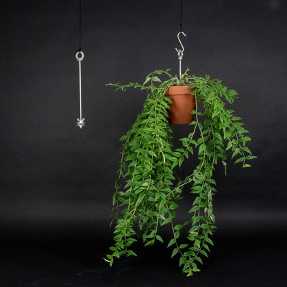 Hanging planter system for plant pots