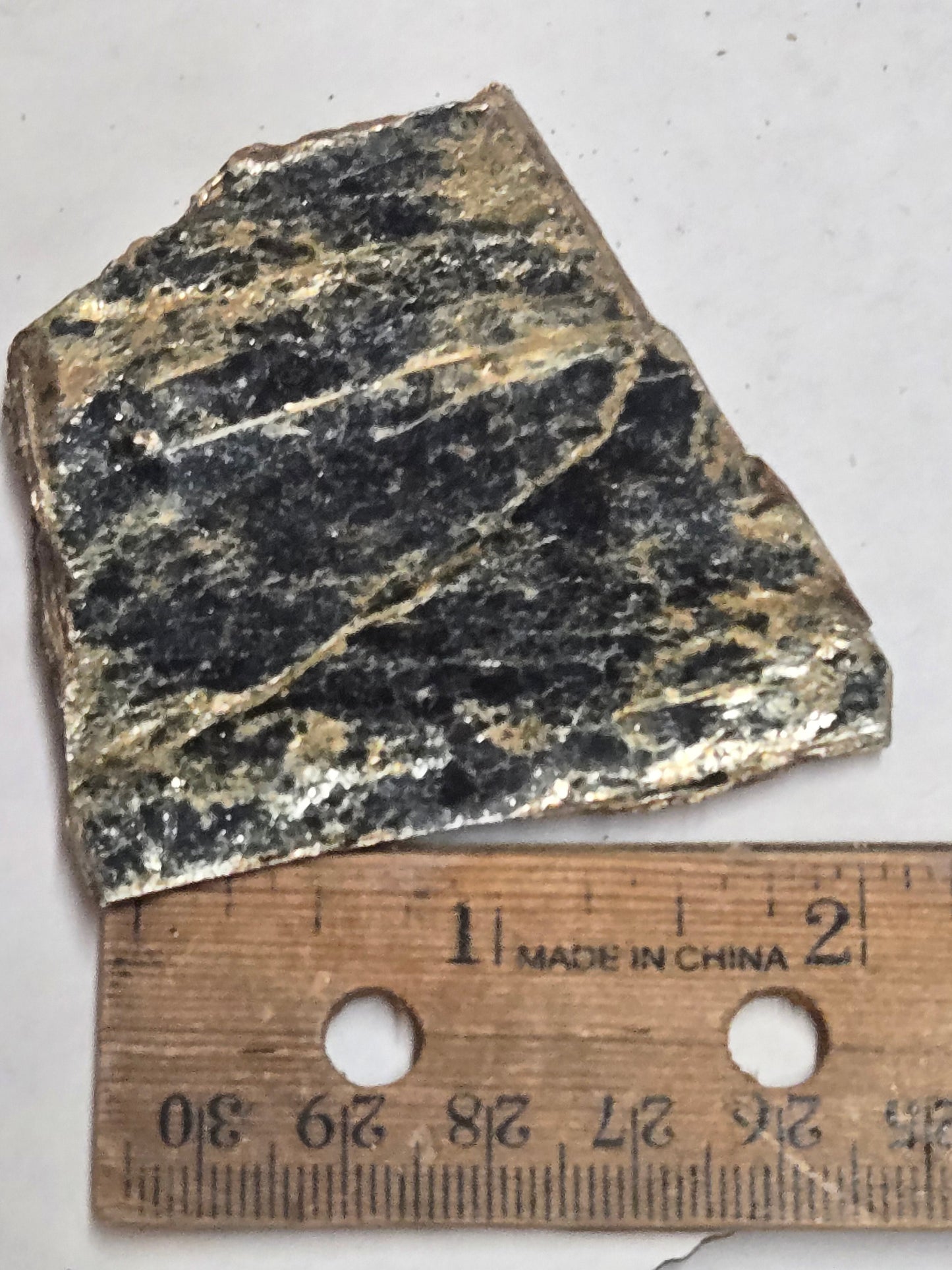 Biotite mica