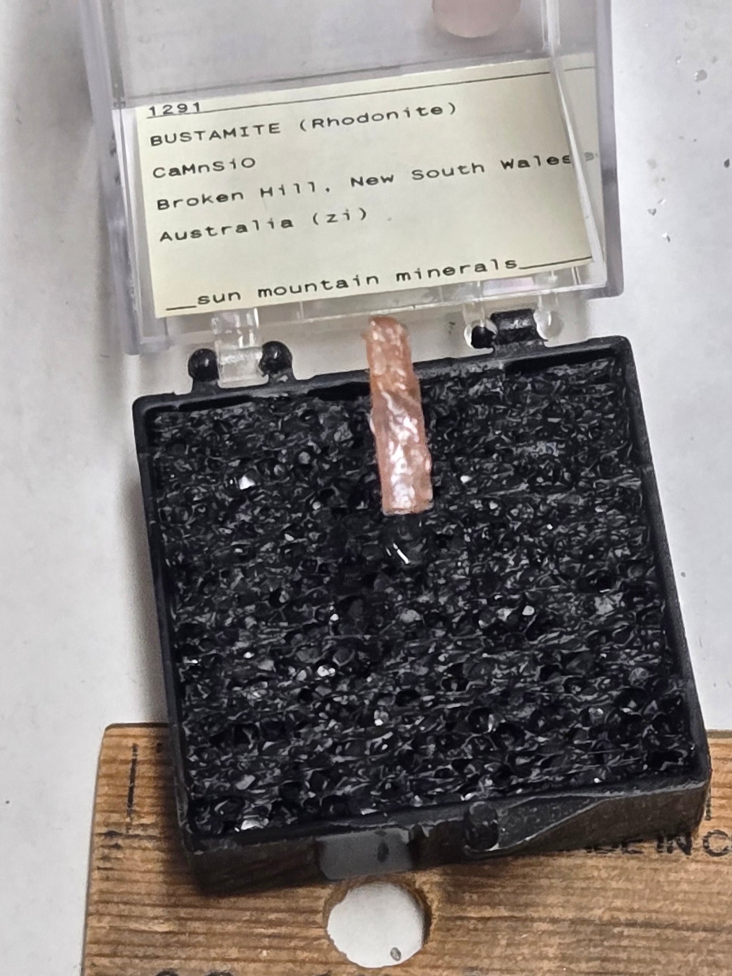 Bustamite Crystal – 0.5 cm Pink Specimen from Australia, Ex-Moyer Collection