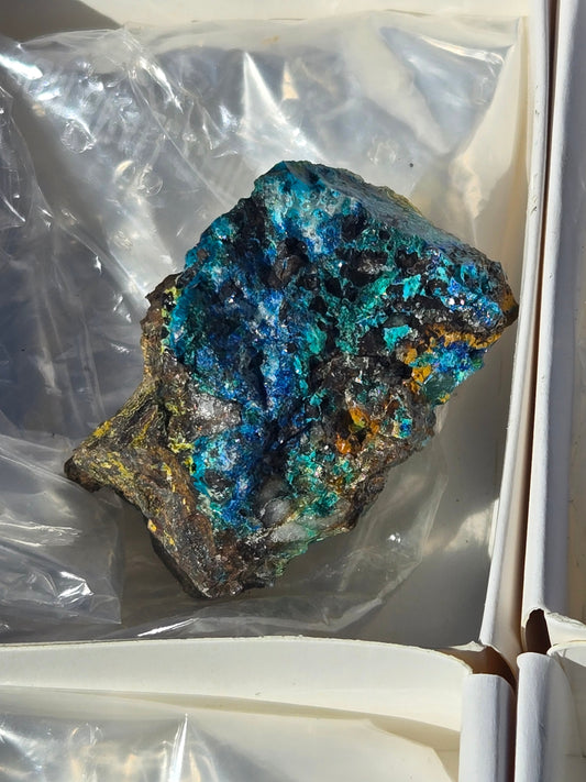 Caledonite linarite