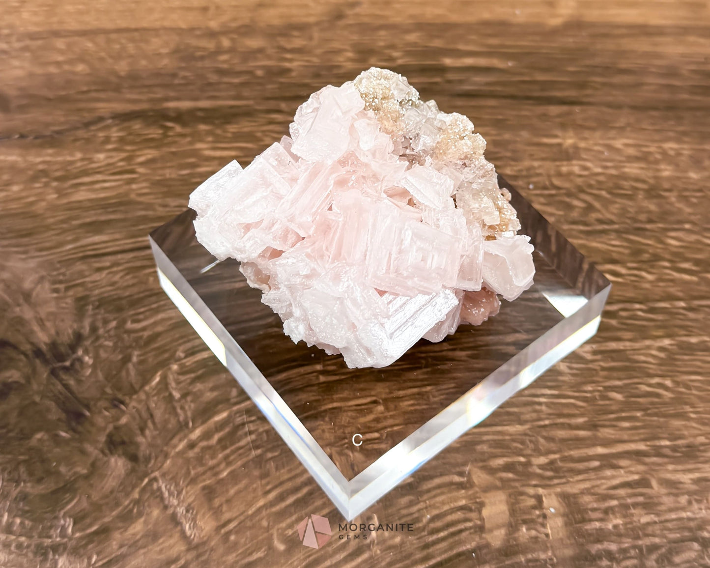 California Crystal Treasures: Halite Specimens from Searles Lake, San Bernardino County