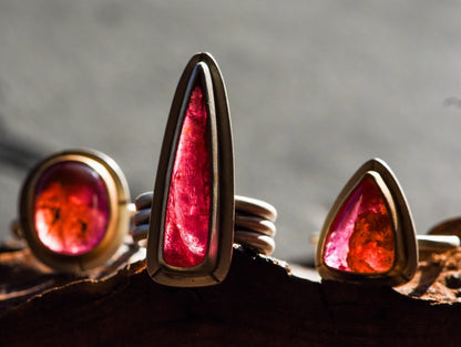 DAGGER TOURMALING RING