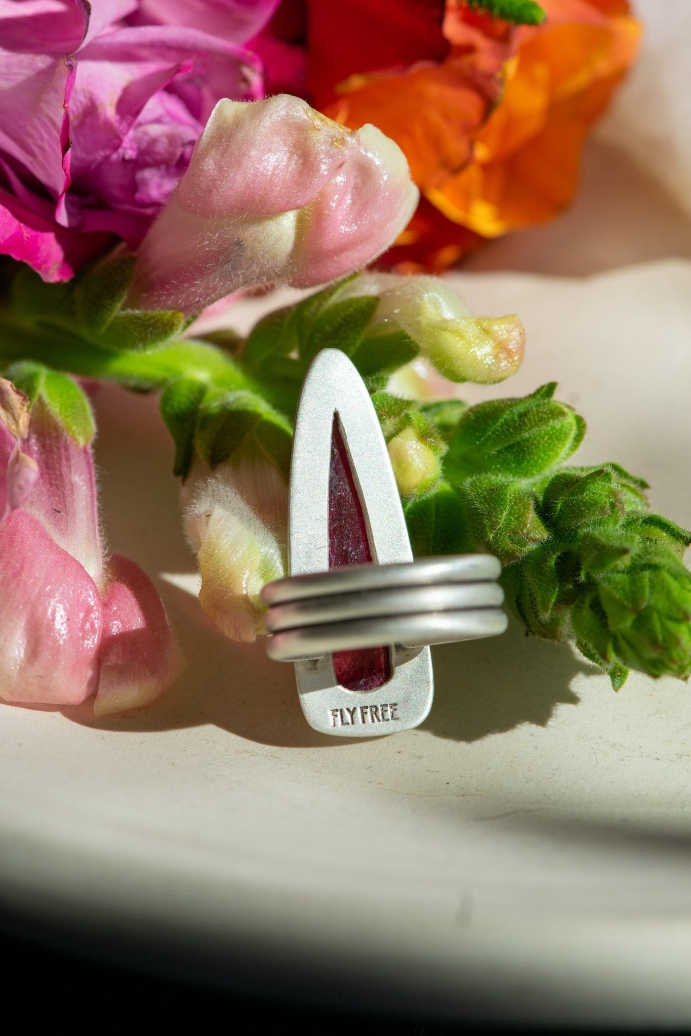 DAGGER TOURMALING RING