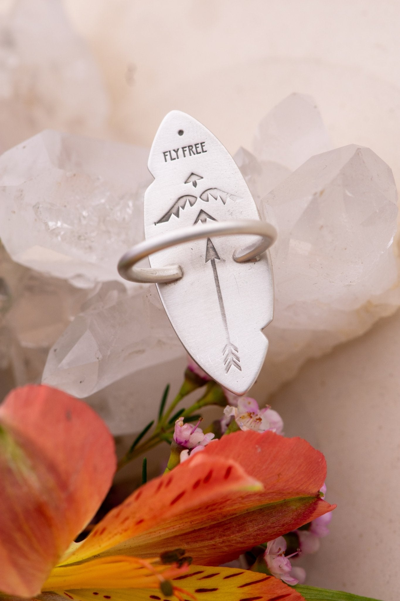 DISTANT SHORES MALACHITE RING