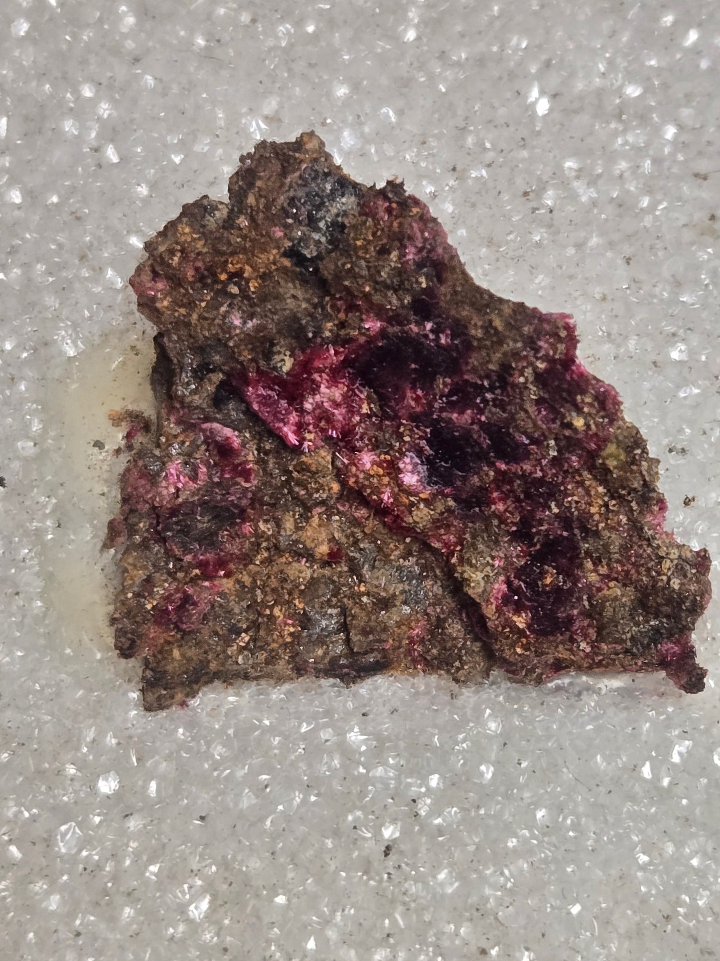 Erythrite