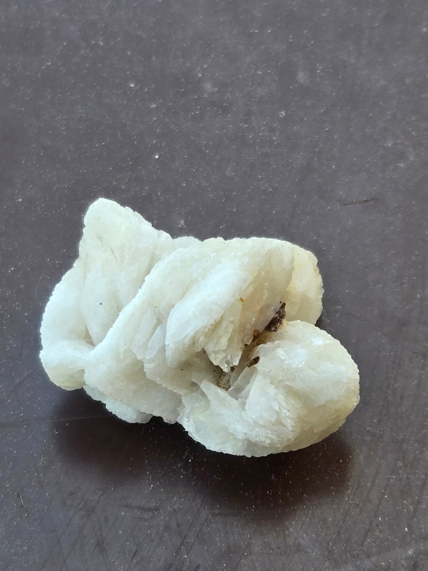Glauberite crystals
