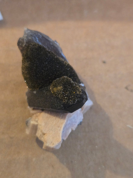 Goethite on microcline