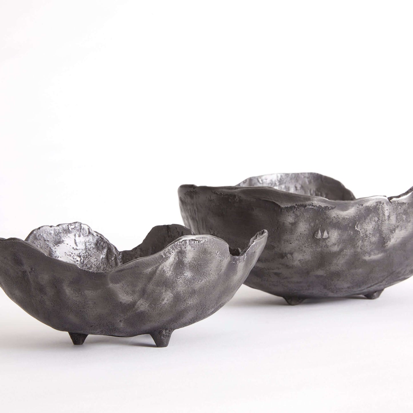Hand-Sculpted Bronze Decorative Bowls (Set of 2)