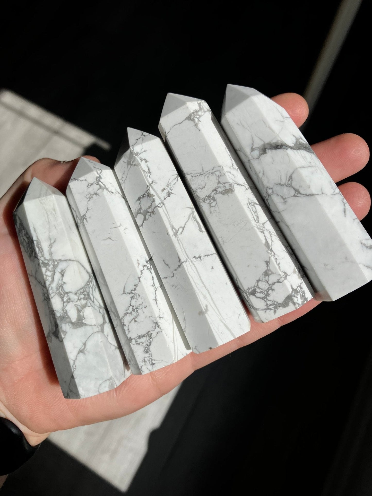 Howlite Tower – 3” to 3.5”