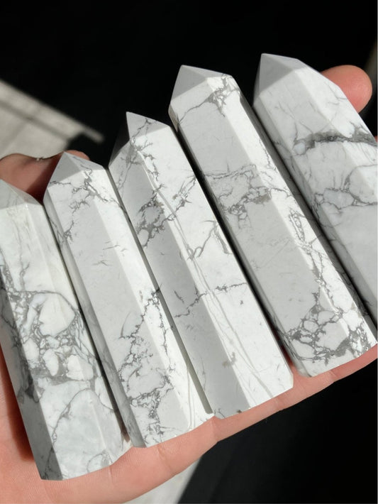Howlite Tower – 3” to 3.5”
