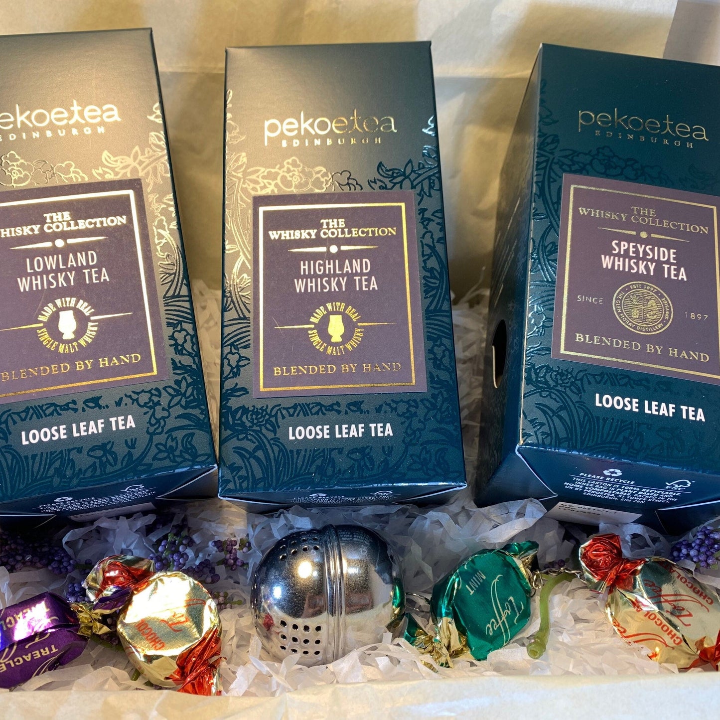 Tour of Scotland Whisky Tea Gift Box