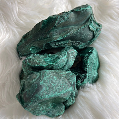 Raw Green Malachite - Pure healing stone