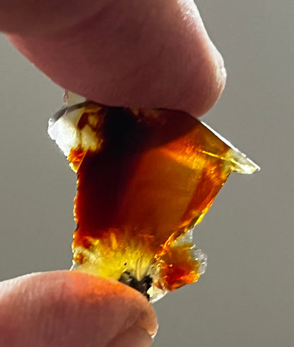 Oregon Fire Opal Rough - Stunning 3-40 Gram Natural Gemstone Pieces in Orange, Yellow, and Red