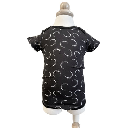 Lune Bebe Onesie (Babies/Toddlers)