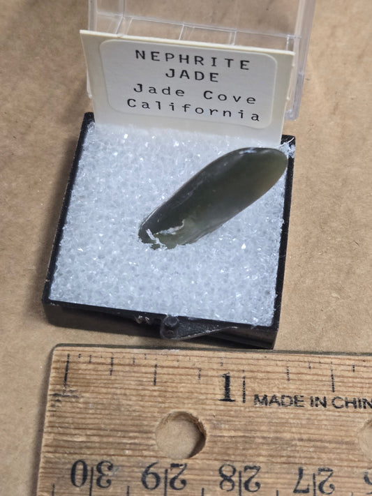Nephrite Jade – 2 cm Polished Specimen, Ex-Arnold Mantyla Collection