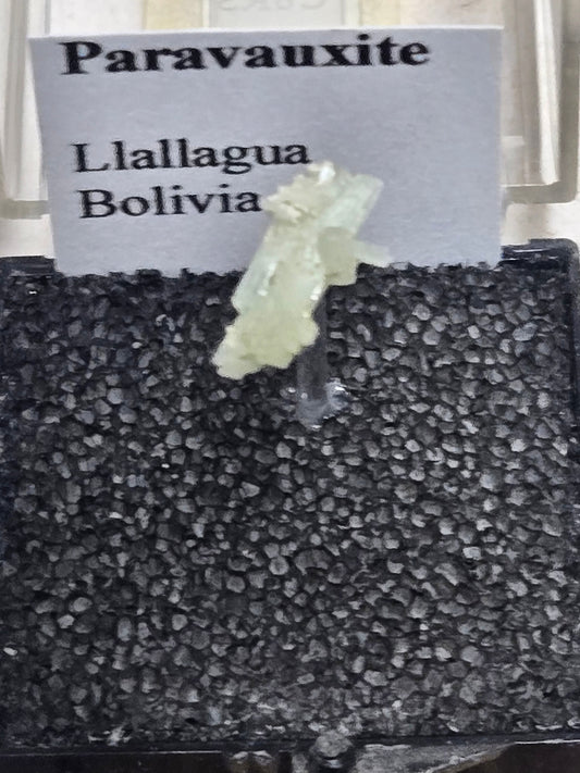 Paravauxite