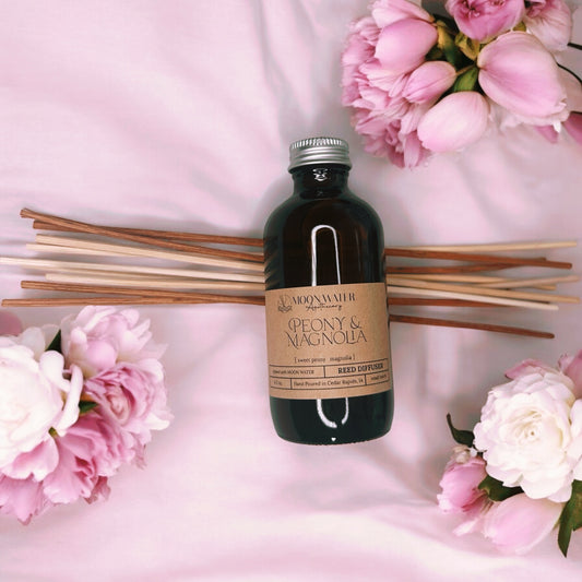 Peony & Magnolia - REED DIFFUSER (*NEW*)