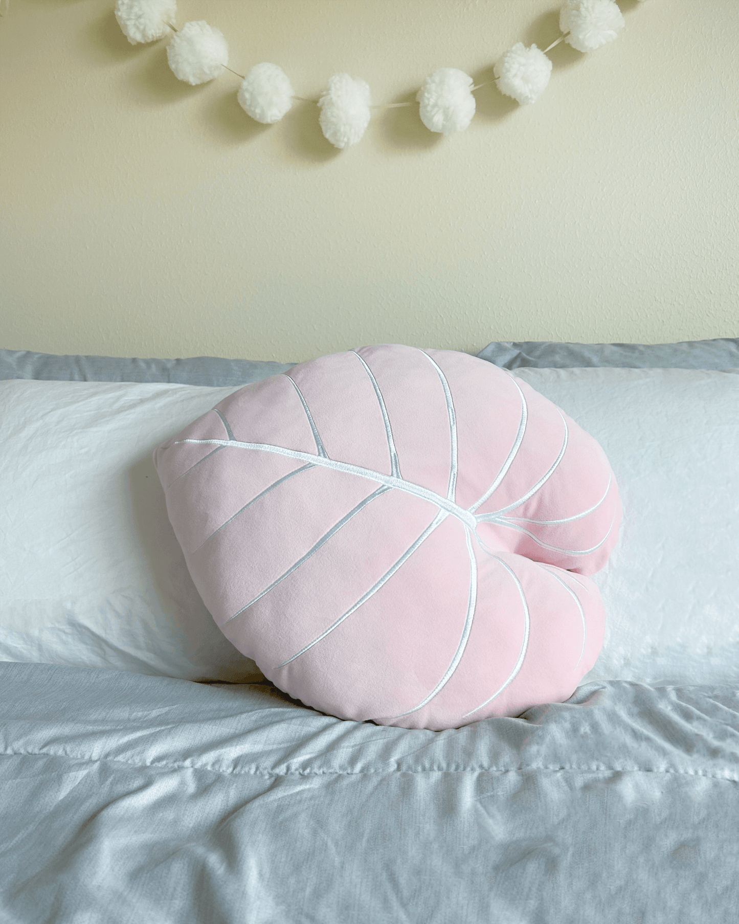Philodendron Gloriosum Leaf Plush Pillow - Baby Pink