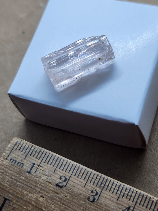 Pink Topaz Crystal – 1.5 cm, 17 Carats, Katlang Pakistan Specimen