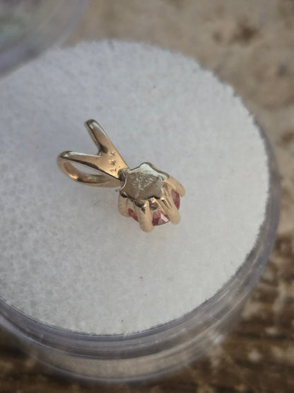 Rare Reddish Vayrynenite pendant in 14k