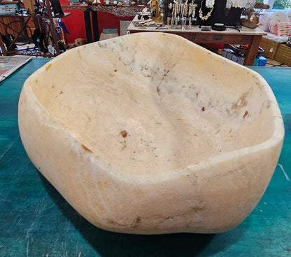 Massive Hand-Carved Onyx Bowl – Natural Stone Centerpiece – 20"