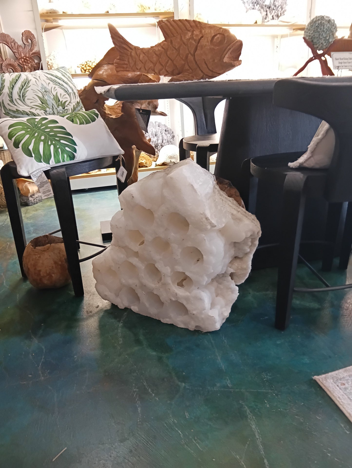 White Onyx Wine Holder – 15 Bottle Stone Rack | Natural Sculptural Wine Storage