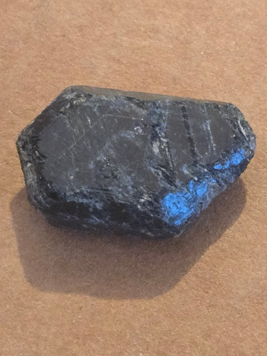 Rare Sapphirine Crystal – Gemmy 2cm Dark Blue Specimen from Vangaindrano, Madagascar