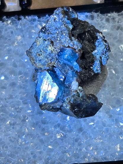 Scorodite crystal