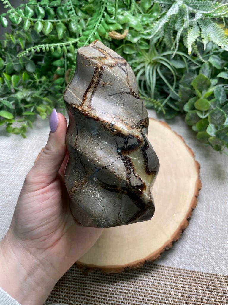 Septarian Flame