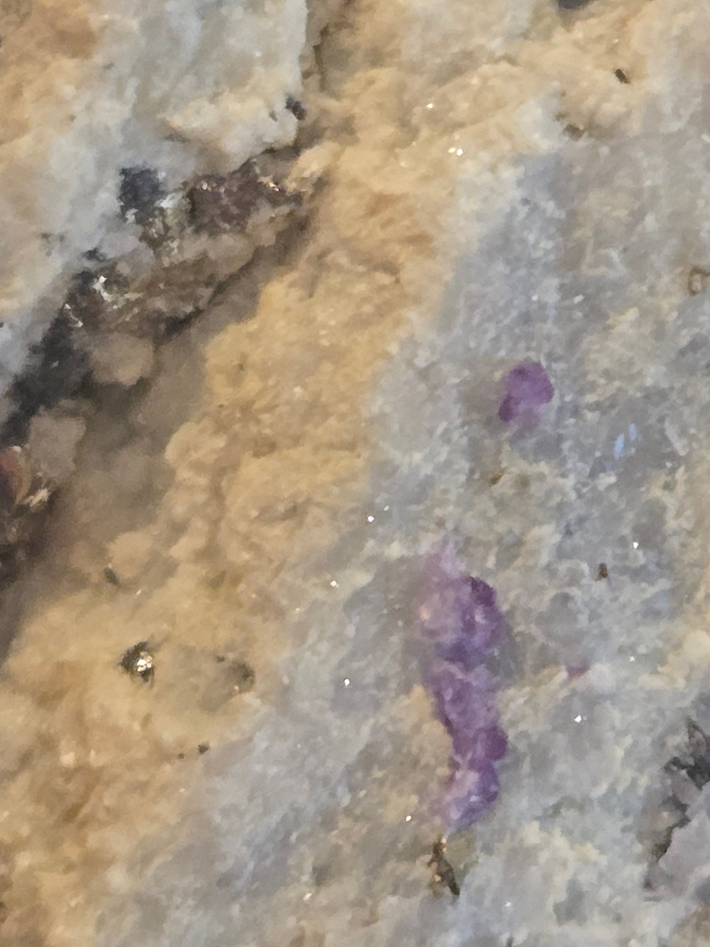 Sphalerite pyrite fluorite quartz specimen