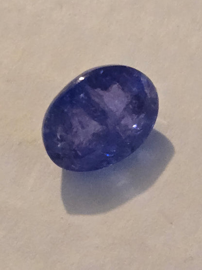 Tanzanite facet