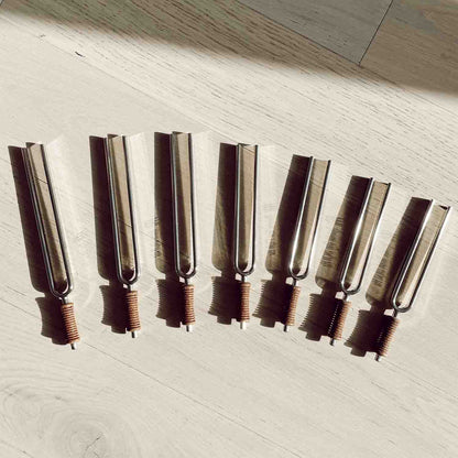 7 Chakra Healing Tuning Fork Set – Sound Therapy & Energy Alignment