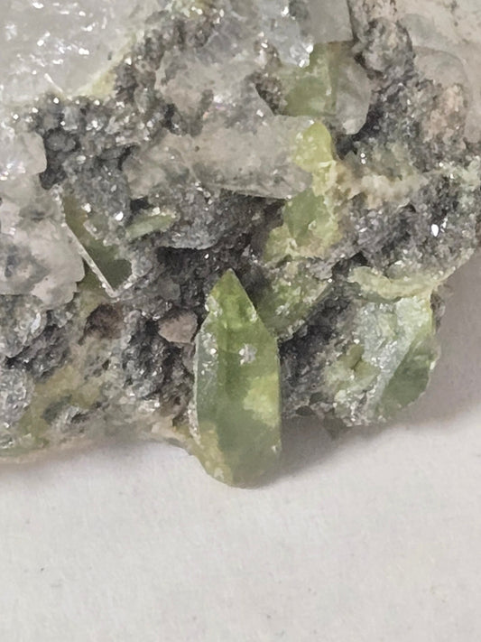 Titanite on quartz