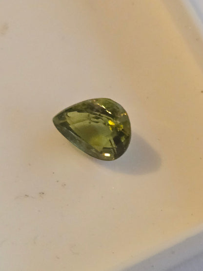 Tourmaline pear facet