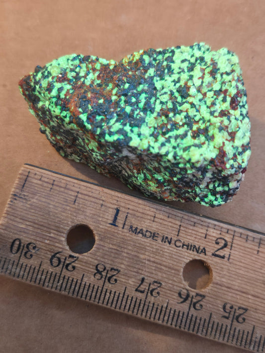 Zincite franklinite calcite